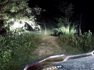 FJ cruiser roof light test 4 Kragen 7" Hid lights