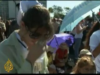 Pope criticises US trade embargo on Cuba