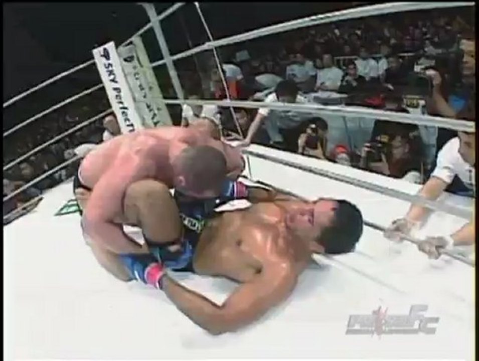 14 - 16.03.2003г.Antonio Rodrigo Nogueira - Fedor Emelianenko
