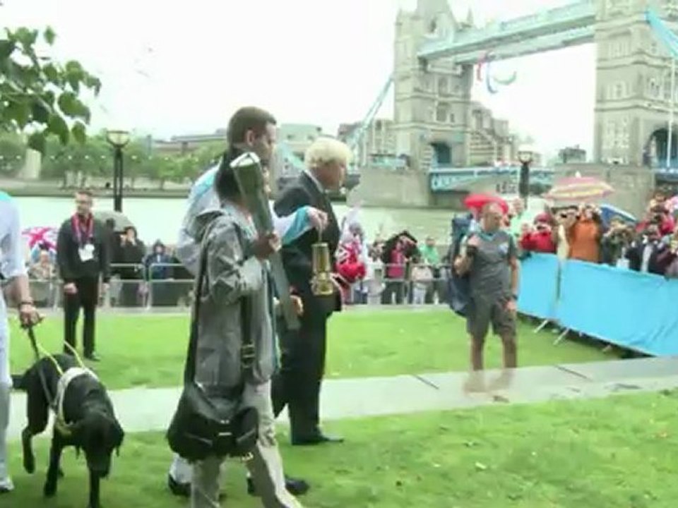 De mãos em mãos