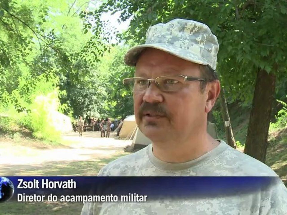 Acampamento militar para jovens