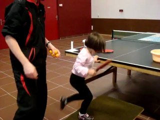 Séance de Baby Ping au club de Tennis de Table Portois.