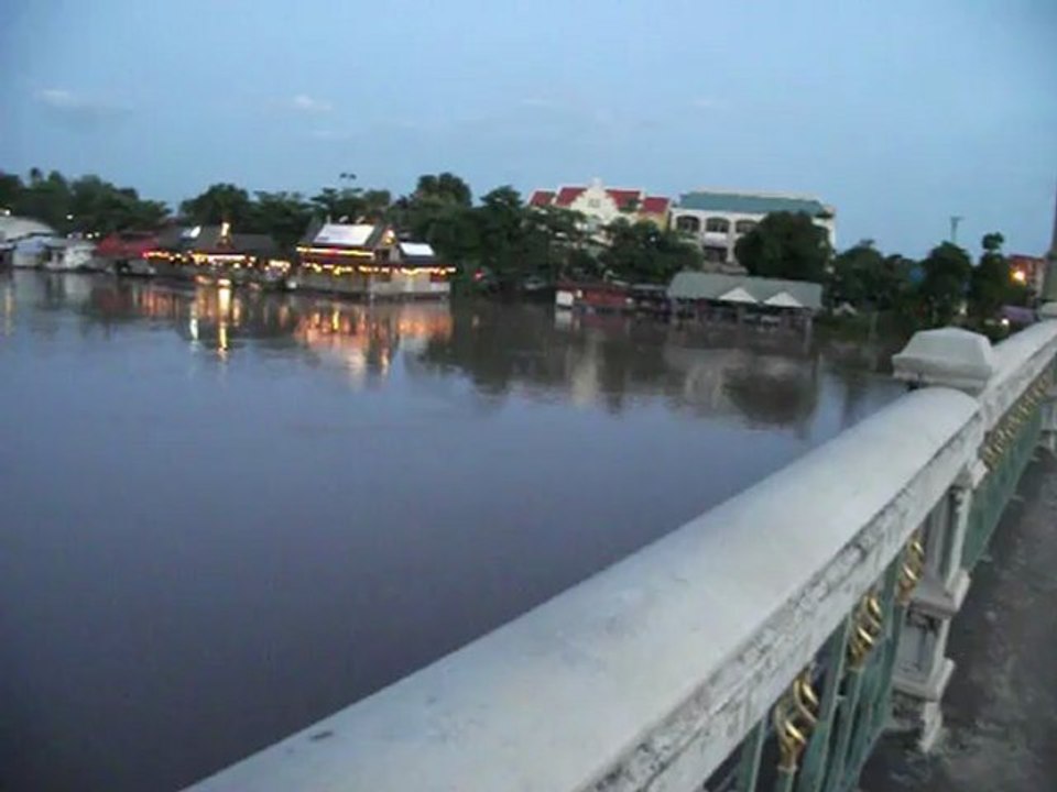 The level of water in nan river 2011