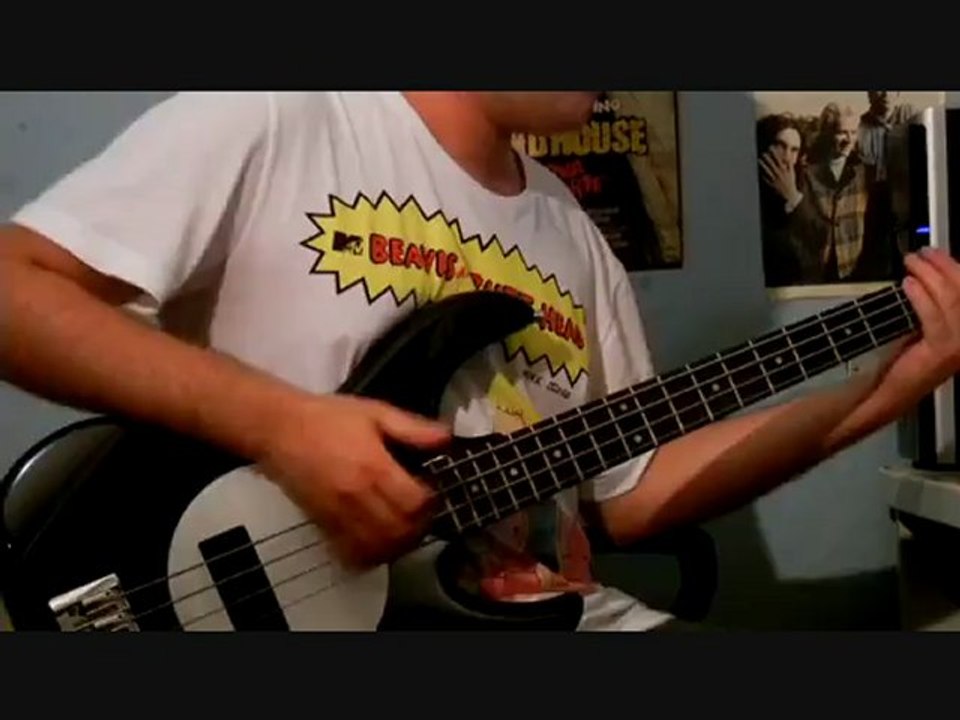 Suck my Kiss (bass cover)