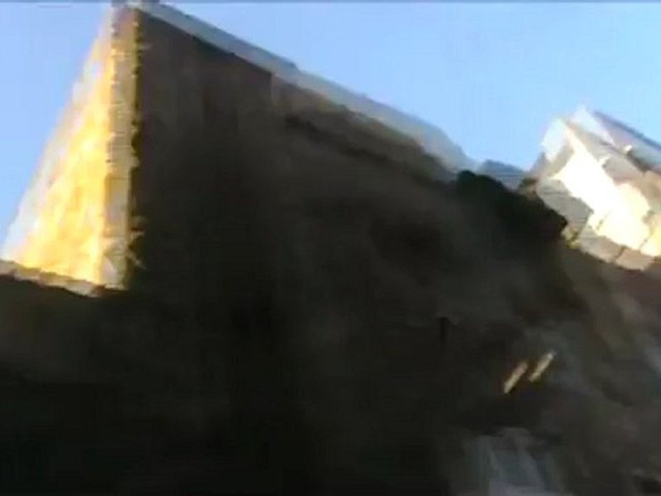 Syria فري برس  حلب-العرقوب_الطيران الحربي وهو يمطر الحي 29.8.2012