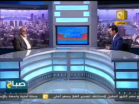 مواجهة بين ضابط سوري منشق وموالي لبشار الأسد