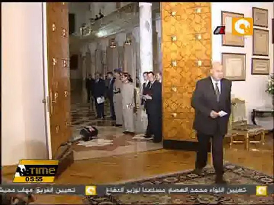 قيادات الجيش تؤدي اليمين الدستورية أمام الرئيس
