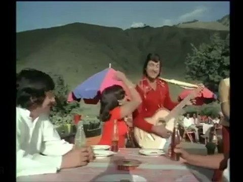 Love Me Or Hate Me - Shankar Guru,Rajkumar praposing to jayamala - YouTube