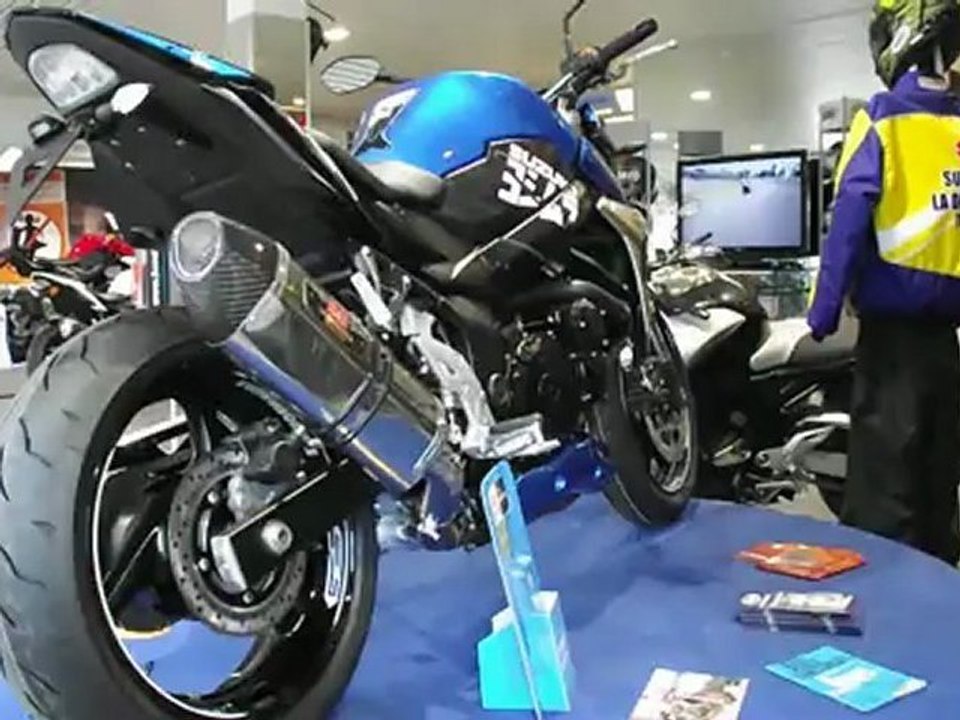 GSR 750 Bleu YOSHIMURA