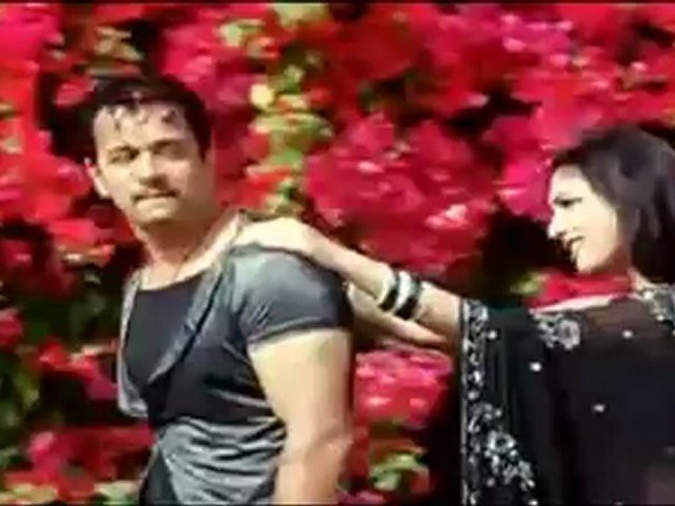 arjun- aankhon mein kajal hai