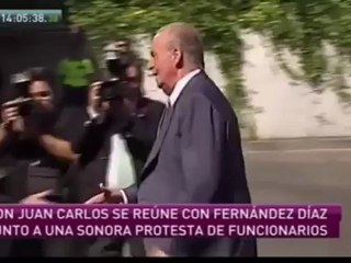 (VÍDEO) El rey golpea a su chófer - Público.es