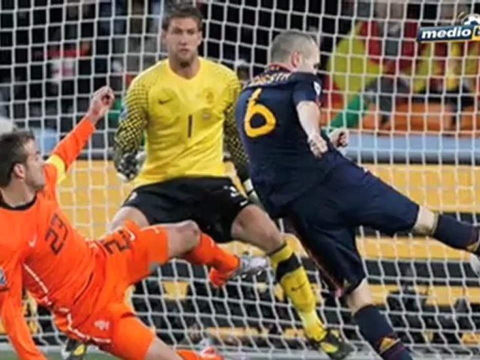 Medio Tiempo.com .- Iniesta, mejor jugador de Europa.mov