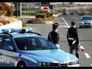TG 30.08.12 Incidenti stradali, poliziotto travolto sull'A14. Altra vittima sulla SS 16