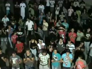 Syria فري برس  حماه المحتلة  انتهاء المظاهرة بدعاء المنشد ابو مالك الحموي  30-8-2012