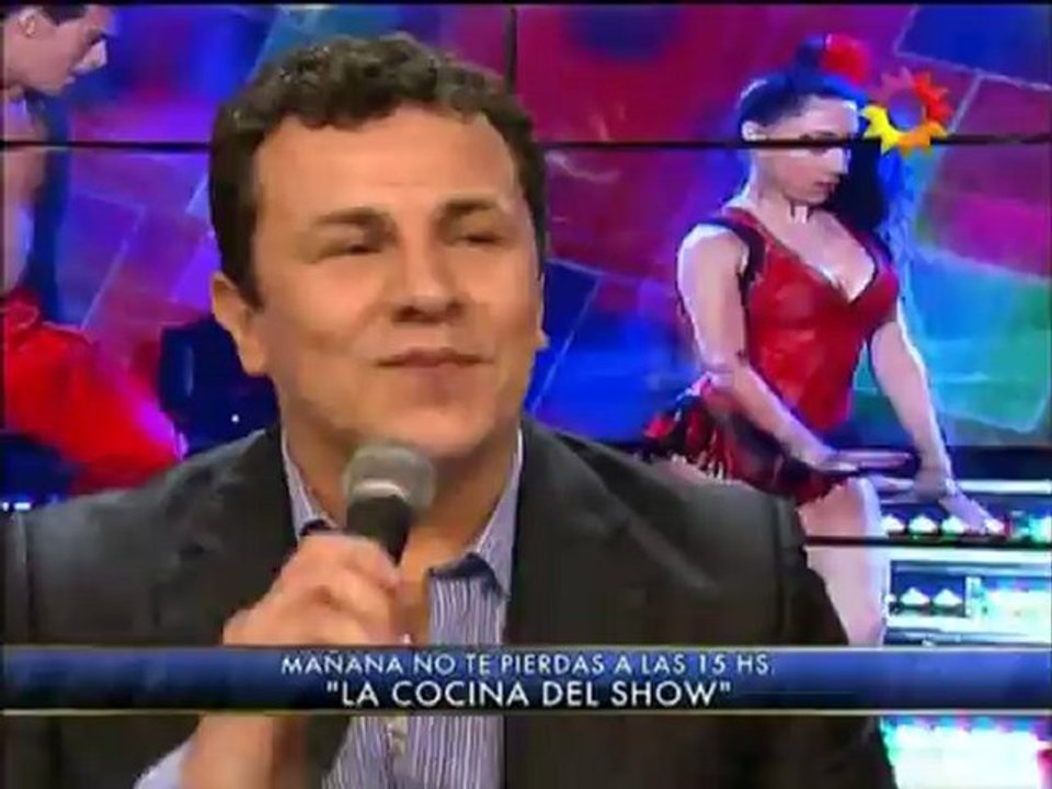 ShowMatch Hugo Avila  Declara su pasion a Jorge Moliniers