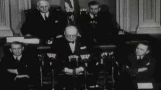 Winston Churchill expose le Danger du Communisme juif, par Dr. William L. Pierce (