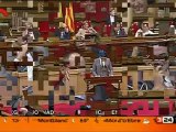 Mas se mofa del acento andaluz y gallego