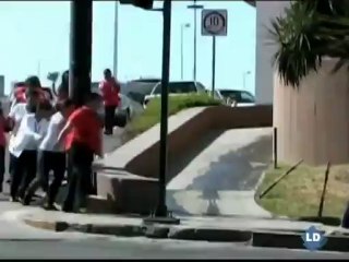 Sicarios siembran el pánico en un supermercado de México