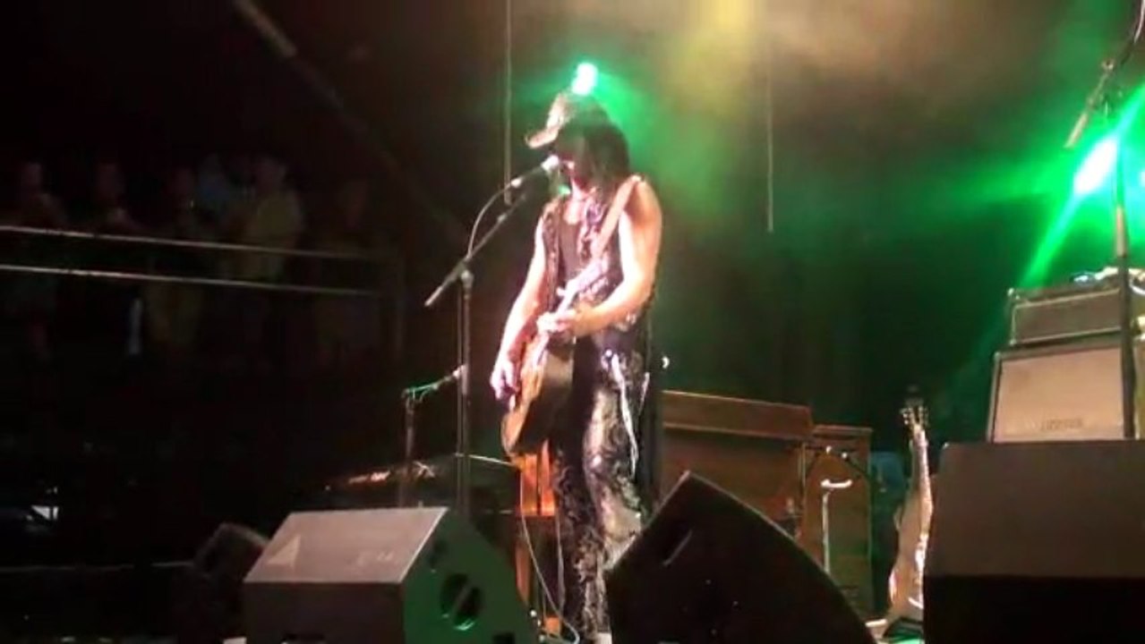 Eric Sardinas " Get down to Whisky"  Trois-Rivières 2012