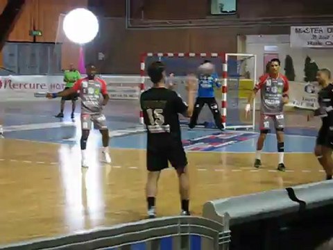 Masters Handball Grenoble : Saint-Raphaël vs Dunkerque - Siakam