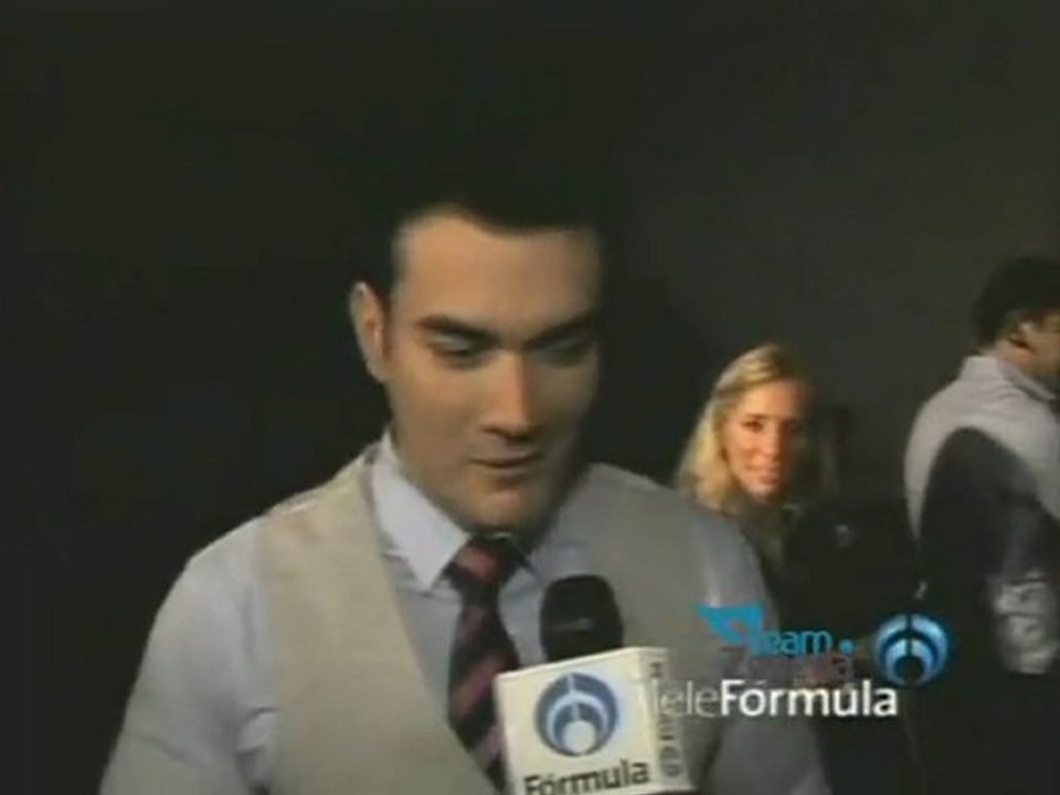 David Zepeda @davidzepeda1 más cerca de sus fans a través de la música