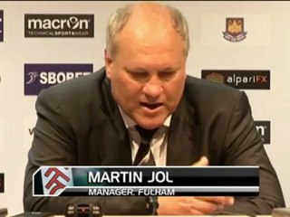 Fulham - Jol encense Berbatov