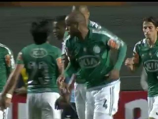 Grêmio segura empate e aumenta crise no Palmeiras