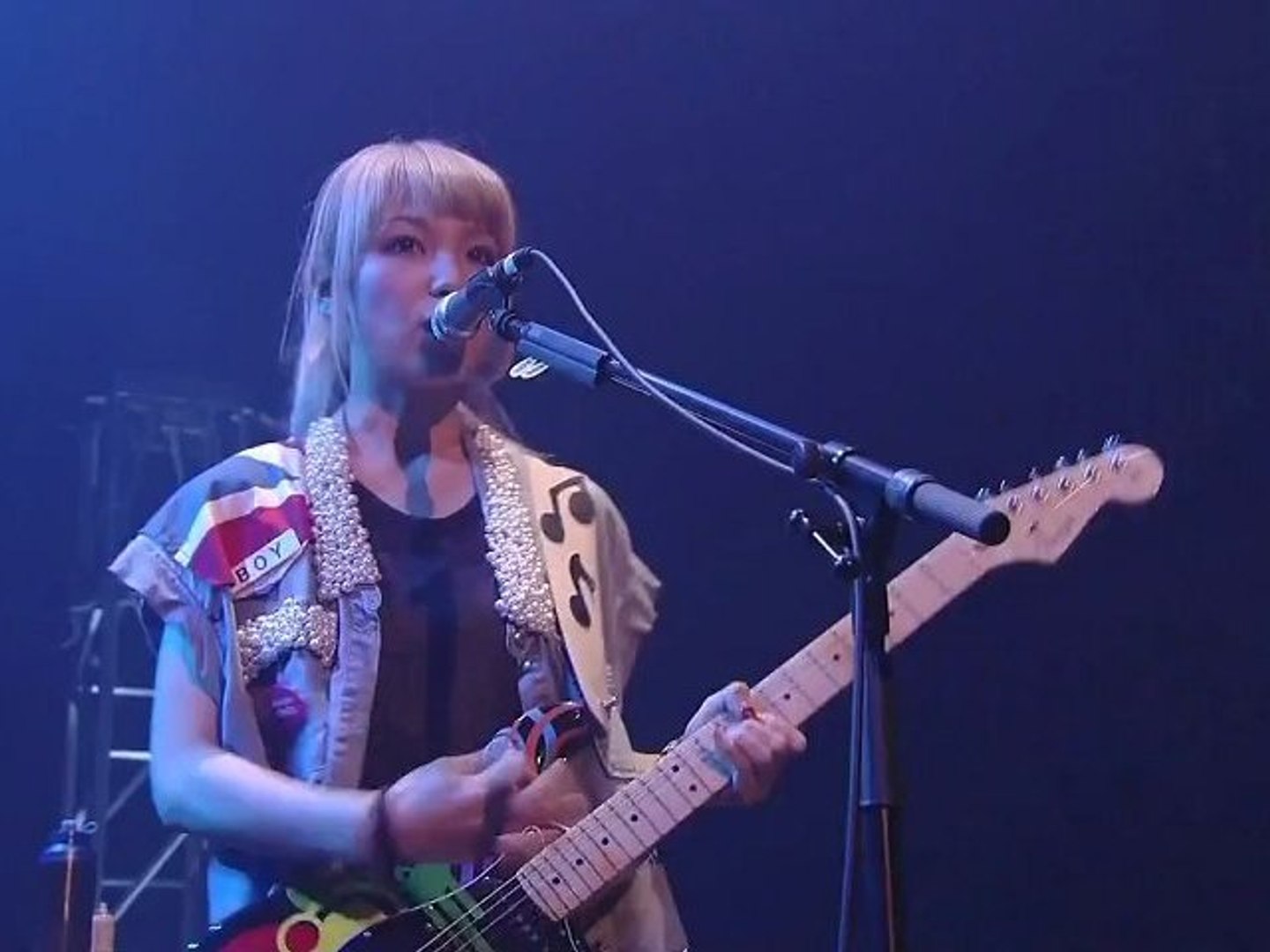 ⁣SCANDAL - Taiyou Scandalous ~SHINKIBA 2012~