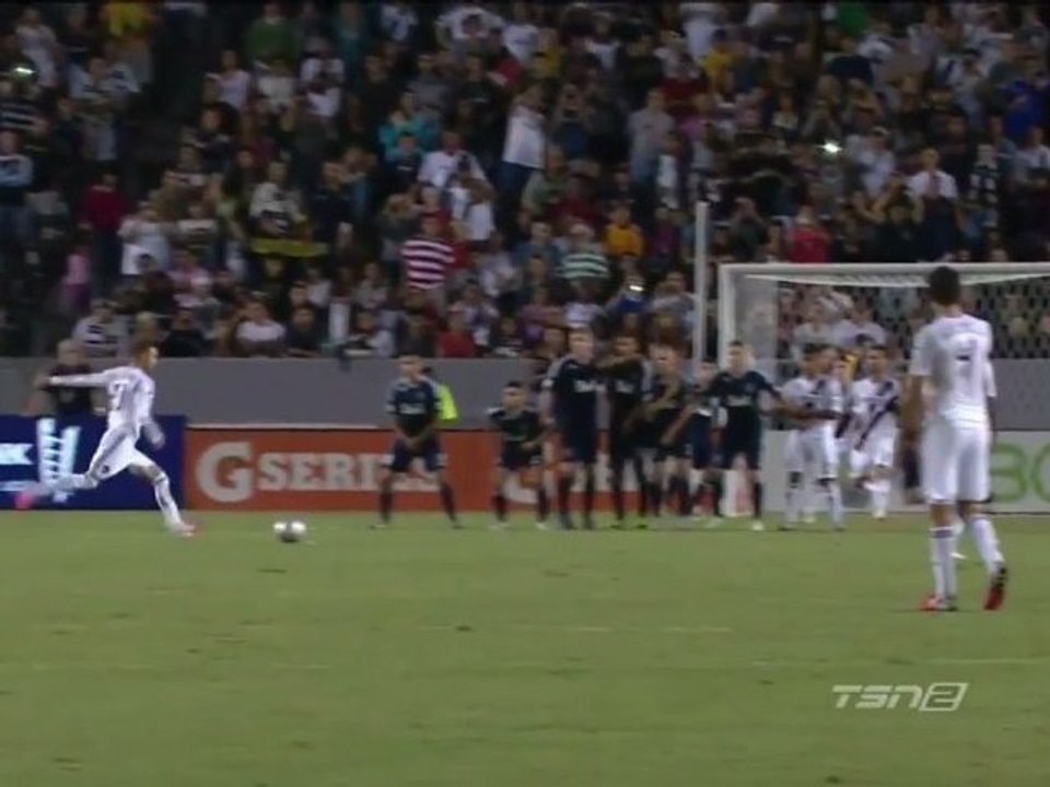 Encore un coup-franc imparable de David Beckham !