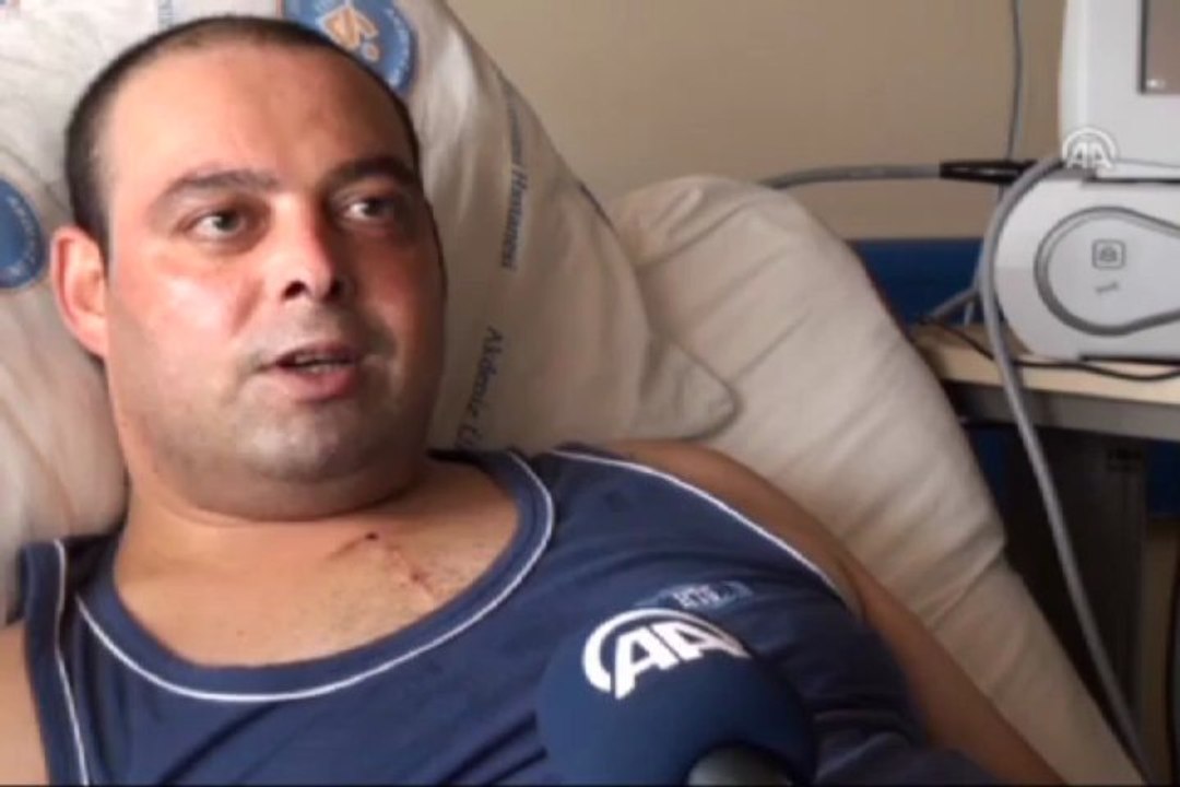 Kalbini ''elinde'' taşıyor
