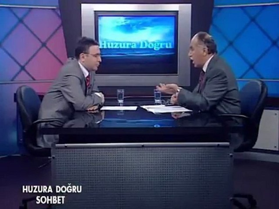 Kur’ ân-ı kerîmi manasını bilmeden de okumak sevap mıdır