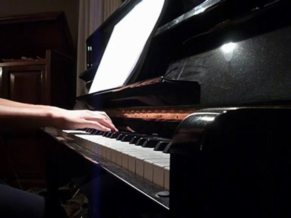 Jeux d'enfants au piano