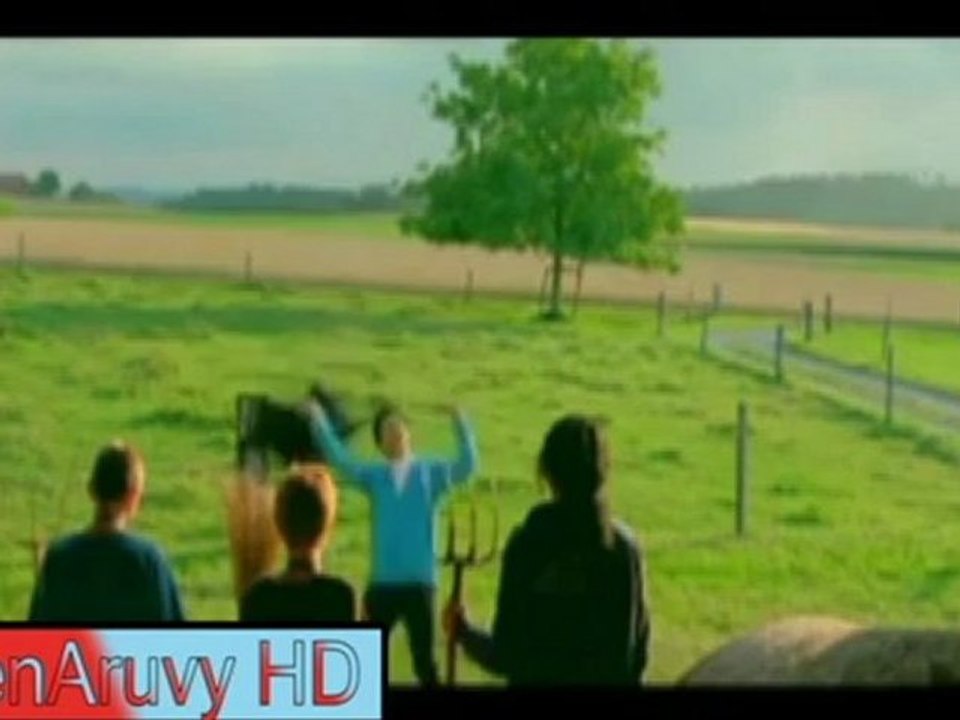 Vaayamoodi Summa Iru Da Mugamoodi Song