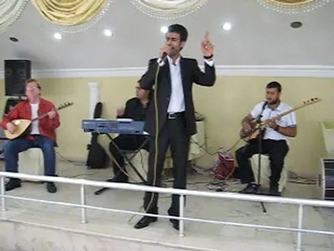 MAHSUN ÇAĞLAYAN ZİLAN CANLI PERFORMANS