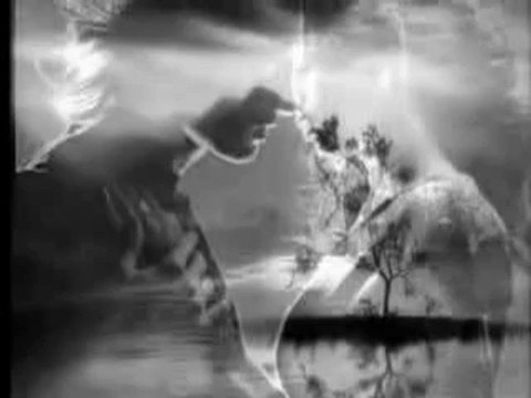 pourquoi se cacher pour pouvoir s aimer