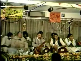 Nusrat Fateh Ali Khan & Party - Ghazal - Sochta Hoon kay Woh Kitnay Masoom Thay