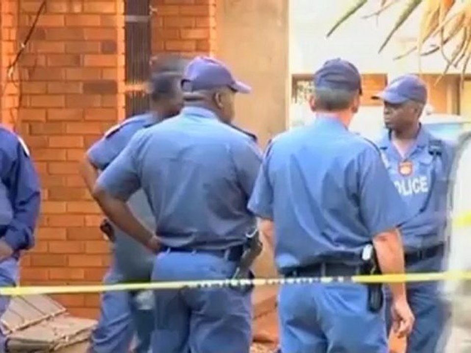 Murder charges dropped against S. African miners - video Dailymotion