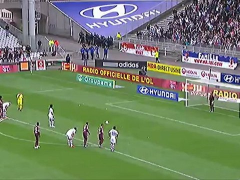 But Bafetimbi GOMIS (21ème pen) - Olympique Lyonnais - Valenciennes FC (3-2) - saison 2012/2013
