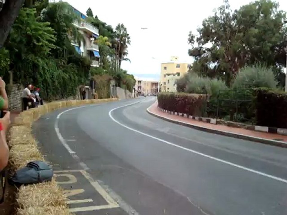 MOV04692