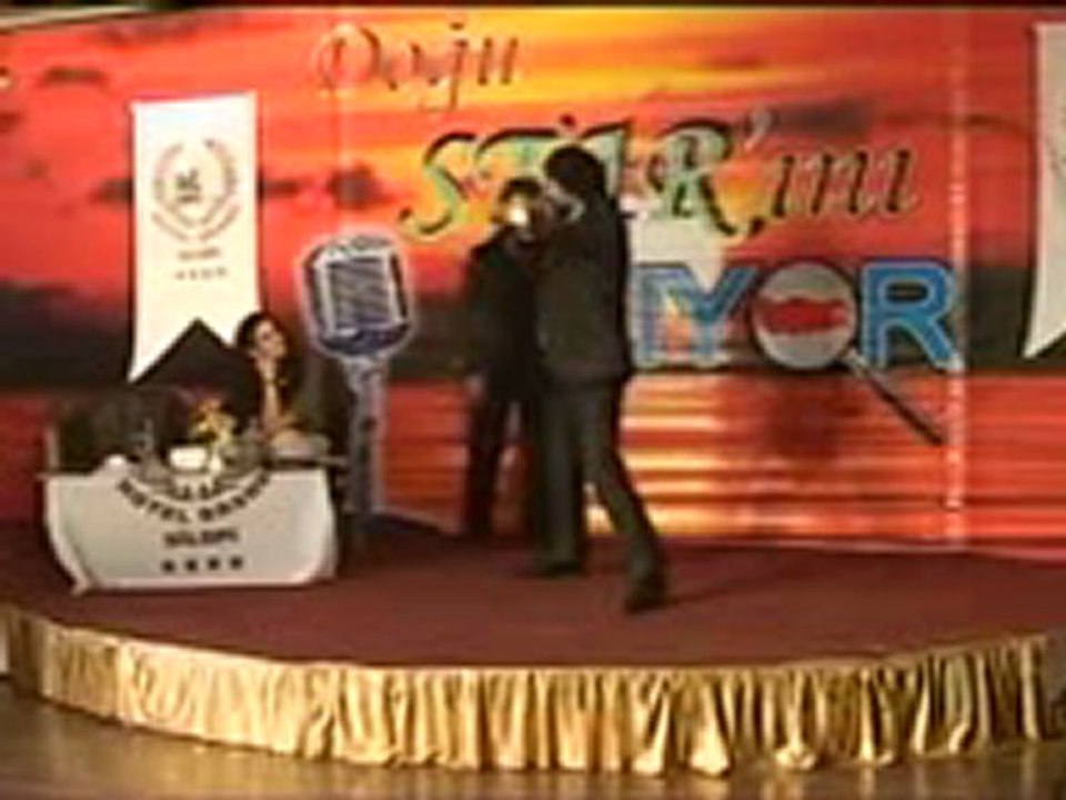 Birsesversen.com SesliChat Sitesi Kemale Amed Kinem (En Sonunda Bayiliyor) Dogu Starini Ariyor