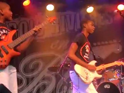 Jamiah On Fire and The Red Machine I'm going down Trois-Rivières 2012