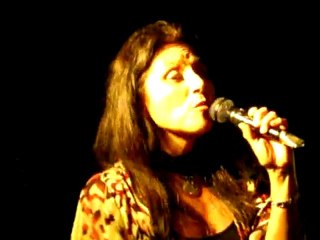 Nora Bonnet... "Que nadie sepa mi sufrir" (Vals)