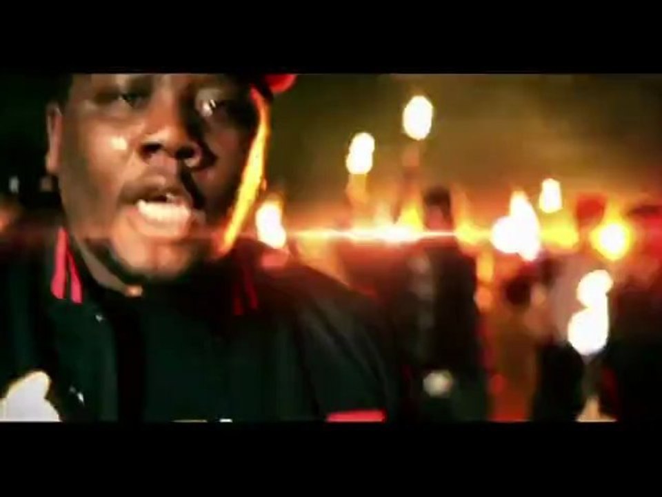 DISQUE D'OR   CLIP OFFICIEL   L APOGEE LE 5 MARS DANS LES BACS