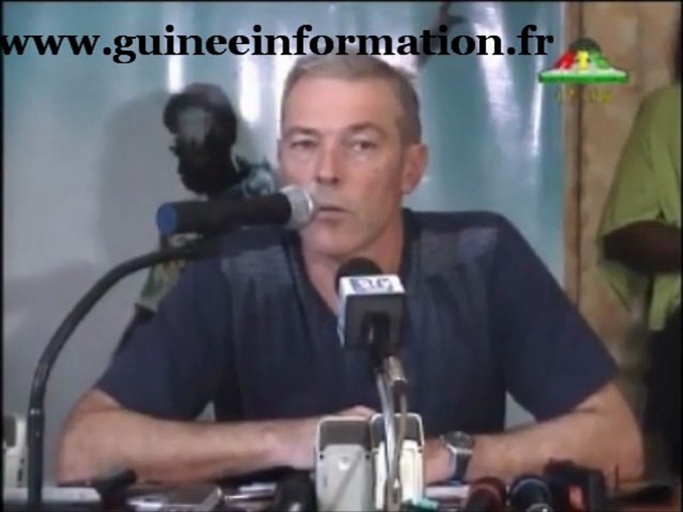 Conférence de presse de Michel Dussuyer, entraineur du Sily National de Guinée