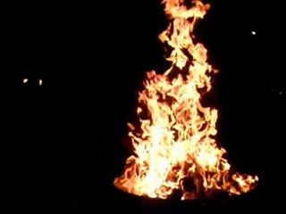 Feu de joie  Naurdhausen (fête des lumières  01  o9 2012