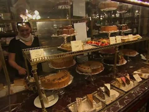 Glamour Puds S02E07 Vienna and the Spoils of War