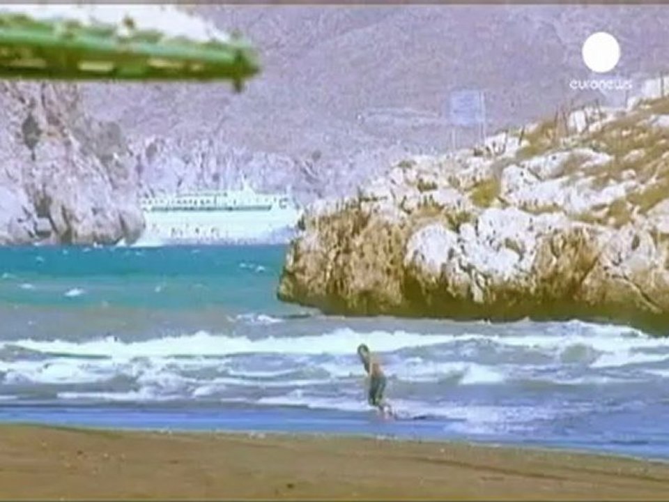 Spain and Morocco evict migrants from Spanish island