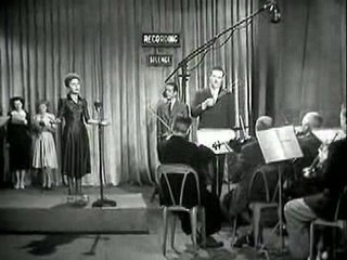 Edith Piaf _ L'hymne a l'amour