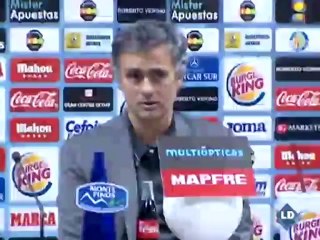 Mourinho manda un recado a los árbitros y al Barça