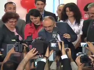 Depremzede konutuna kavuştu